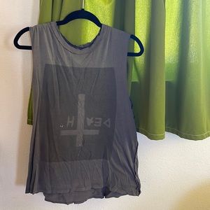 UNIF DEA𐤲H muscle tee